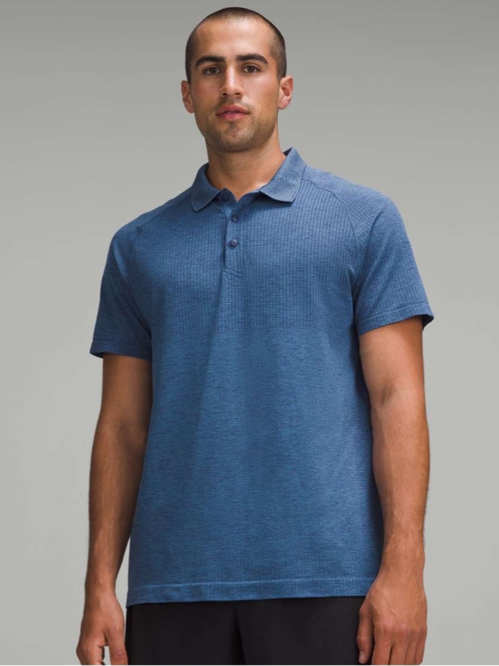 Lululemon Metal Vent Tech Polo Shirt
Night Sea / Soft Denim size Large